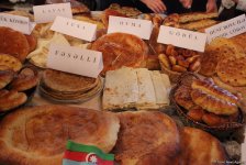 Самый горячий и ароматный Международный фестиваль хлеба в Баку (ФОТО)