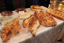 Самый горячий и ароматный Международный фестиваль хлеба в Баку (ФОТО)