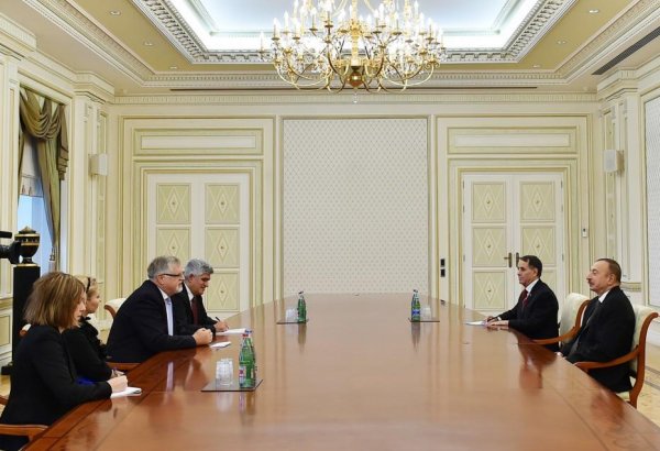 Ilham Aliyev receives EU special rep for South Caucasus  (PHOTO)