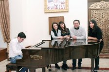 Любовь по-африкански в Баку, или Заложники комедии абсурда (ФОТО)