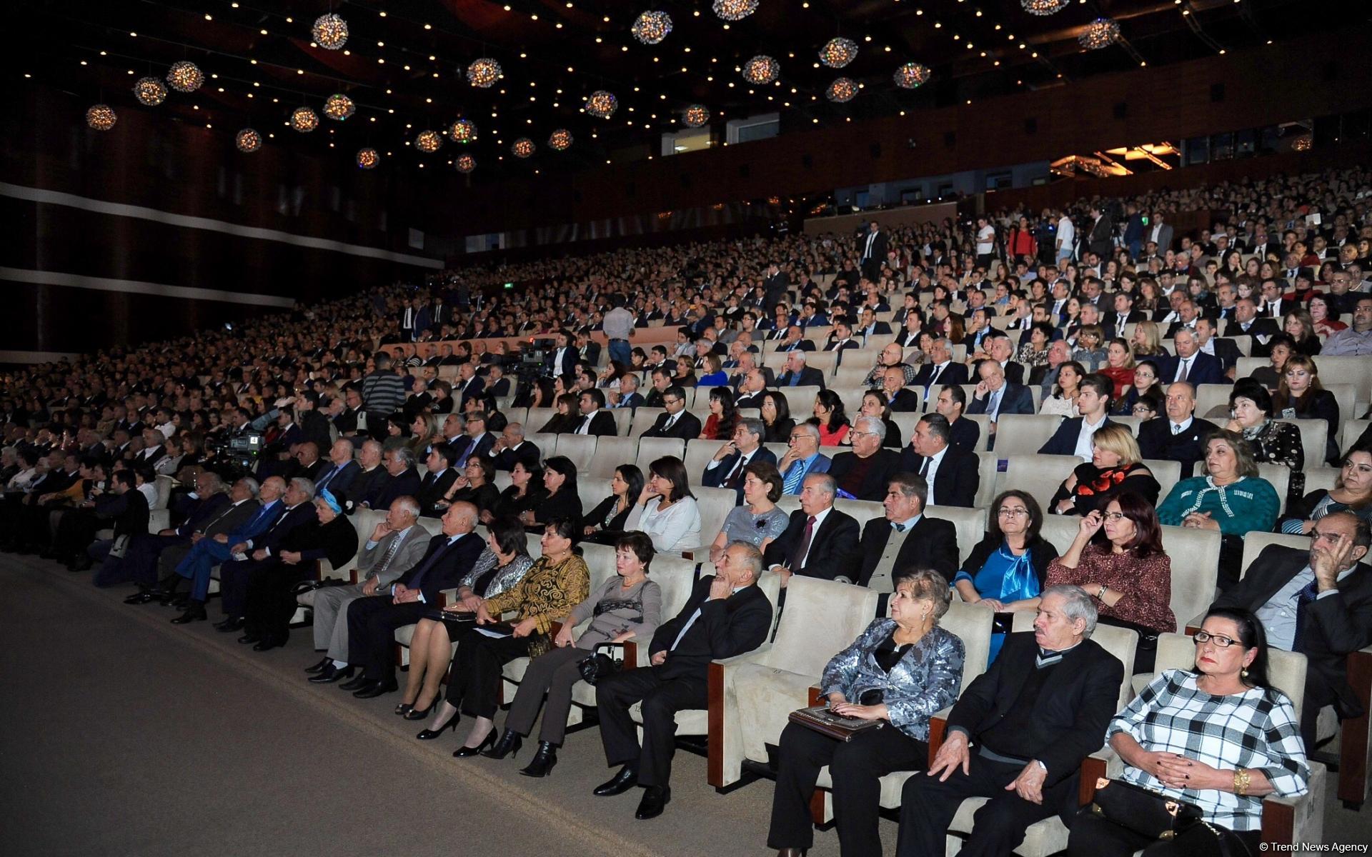 Ali Hasanov highlights Azerbaijan’s care for media, its development (PHOTO)