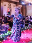 Красочное дефиле в Баку: Флаги стран в фантазиях дизайнеров (ФОТО)