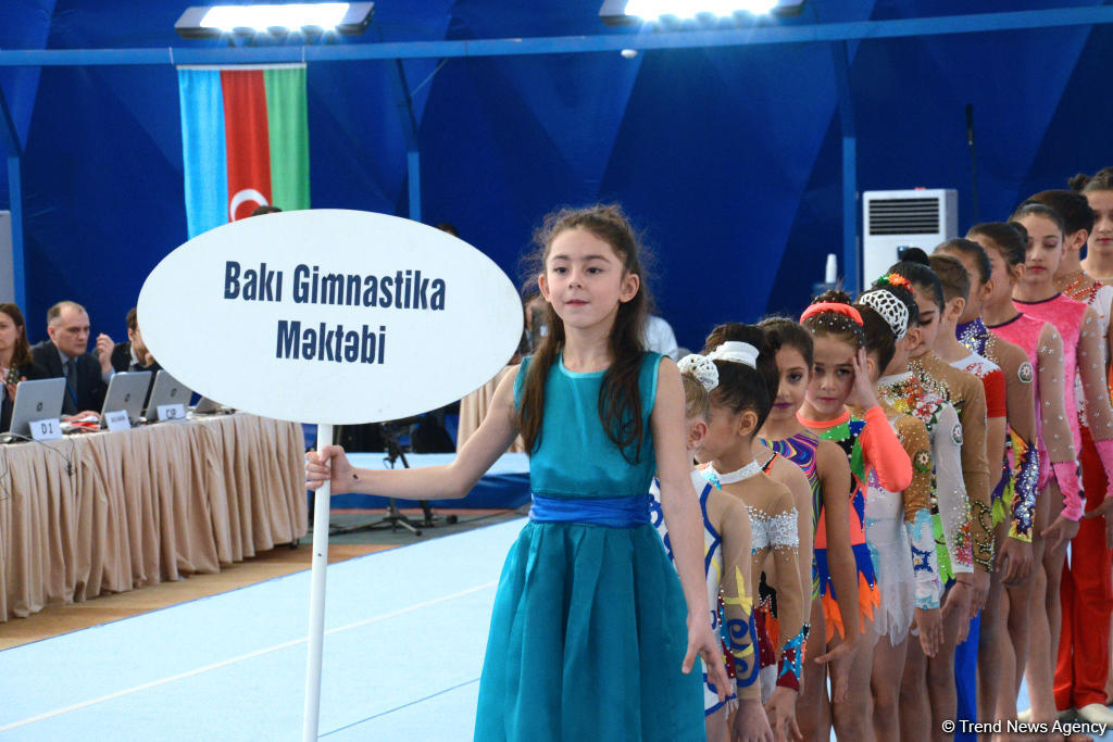Acrobatic gymnastics championship kicks off in Baku  (PHOTO)