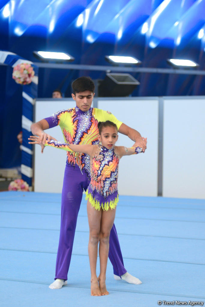 Acrobatic gymnastics championship kicks off in Baku  (PHOTO)