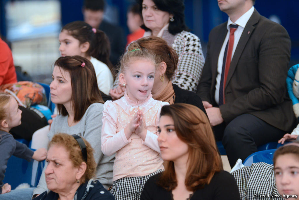 Acrobatic gymnastics championship kicks off in Baku  (PHOTO)