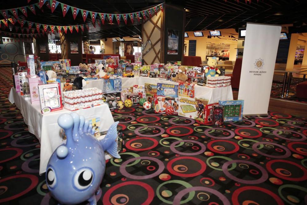 Heydar Aliyev Foundation arranges entertainment program for children (PHOTO)