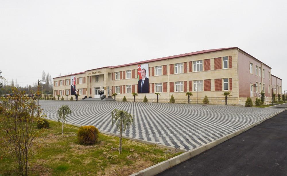 Ilham Aliyev views new residential settlement for IDPs in Fuzuli (PHOTO)