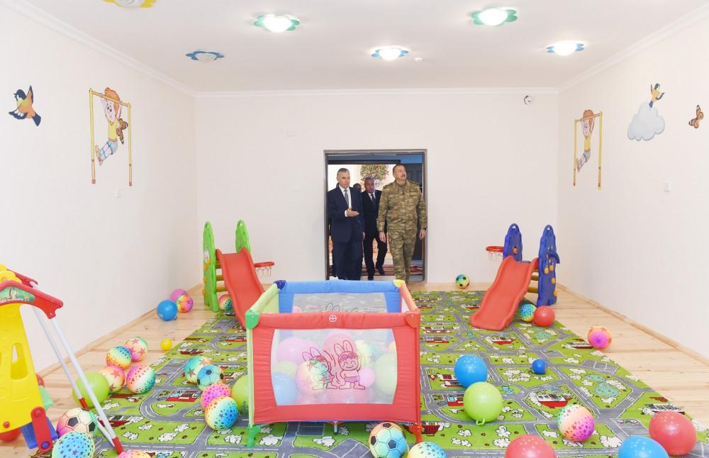 Ilham Aliyev views new residential settlement for IDPs in Fuzuli (PHOTO)