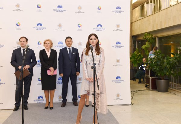 Mehriban Aliyeva attends Azerbaijani artists’ exhibition in Russia