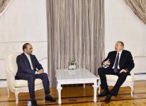 Ilham Aliyev meets head of Dubai Commerce and Industry Chamber  (PHOTO)
