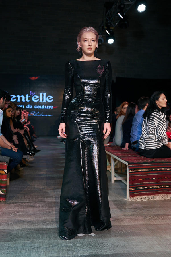 Azerbaijan Fashion Week: Фантазии дизайнеров России, Казахстана, Грузии и Азербайджана (ФОТО)