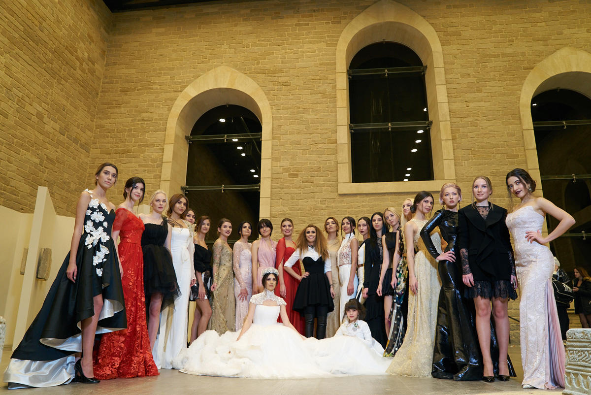 Azerbaijan Fashion Week: Фантазии дизайнеров России, Казахстана, Грузии и Азербайджана (ФОТО)