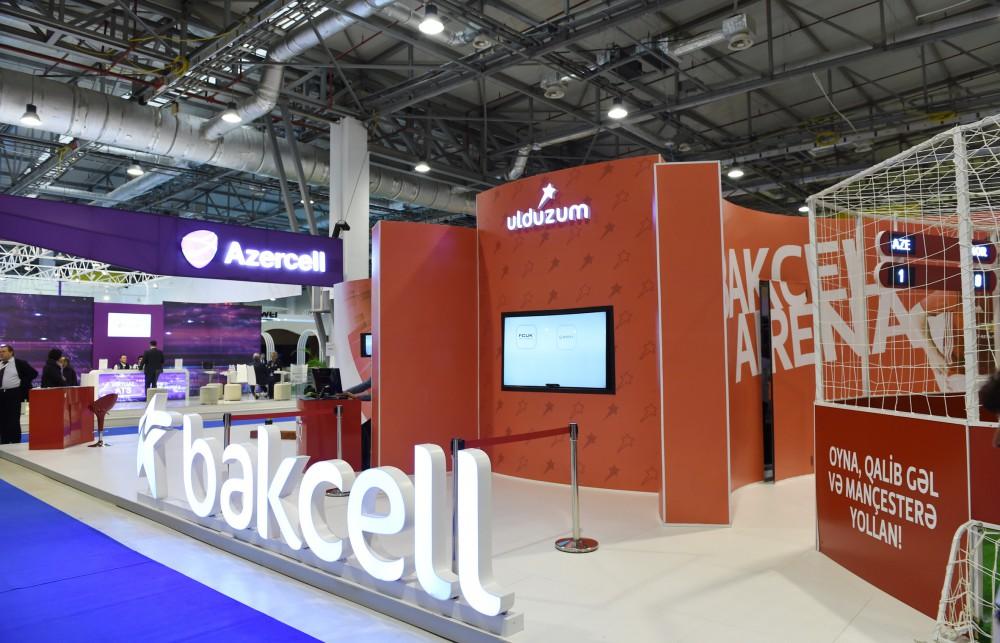 Ilham Aliyev, his spouse view BakuTel 2016 (PHOTO)