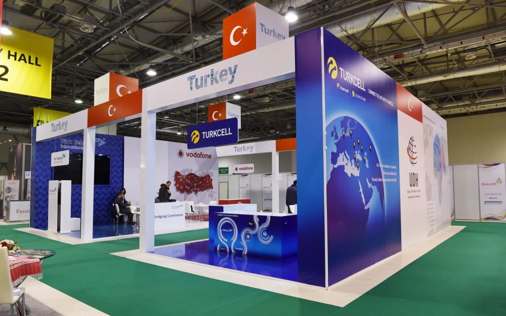 Ilham Aliyev, his spouse view BakuTel 2016 (PHOTO)