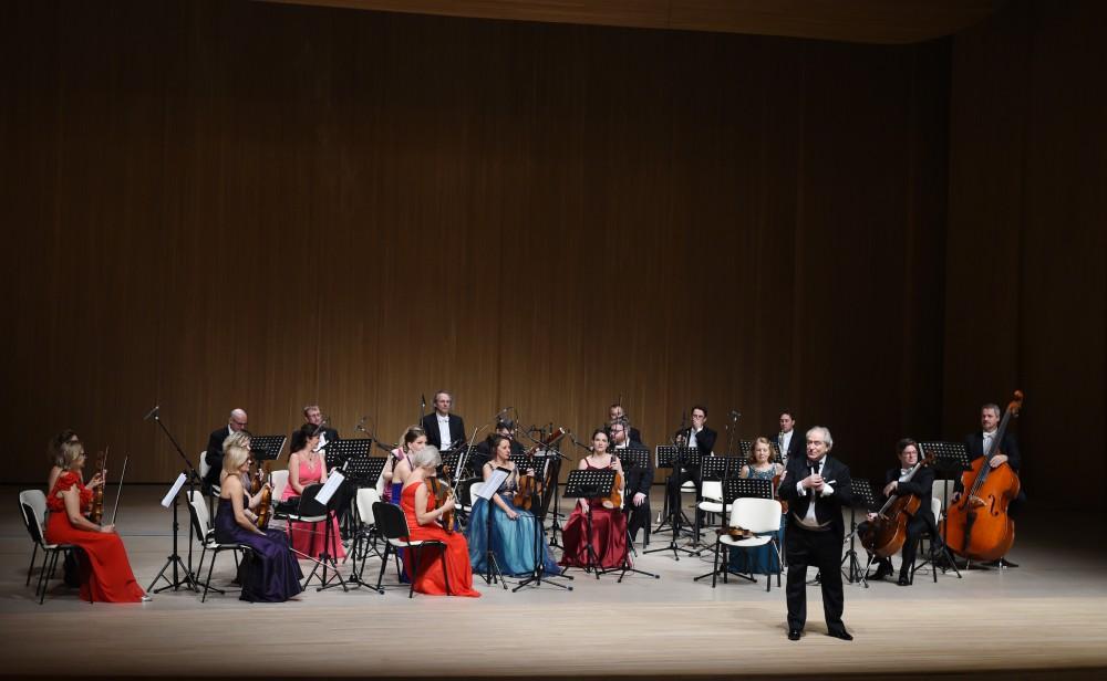 Leyla Aliyeva attends concert by Vienna Strauss Festival Orchestra (PHOTO)