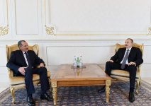 Президент Азербайджана принял верительные грамоты послов Кубы и Марокко (версия 3) (ФОТО)