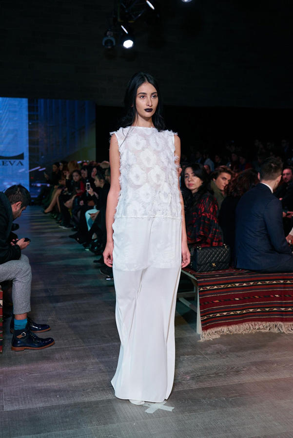 Пятерка казахстанских дизайнеров на подиуме Azerbaijan Fashion Week (ФОТО)