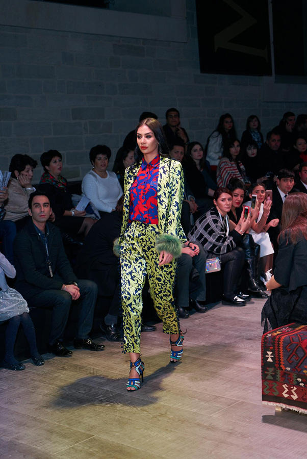 Пятерка казахстанских дизайнеров на подиуме Azerbaijan Fashion Week (ФОТО)