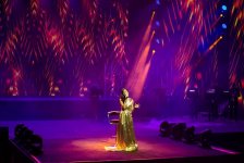 Лейла Алиева посетила детский музыкальный фестиваль эстрадной песни «Зима» (ФОТО)