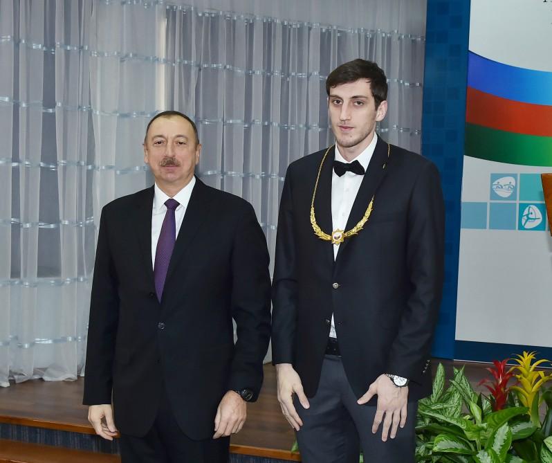 Ilham Aliyev attends event dedicated to sport results of 2016 (PHOTO)