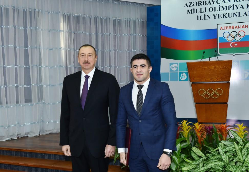 Ilham Aliyev attends event dedicated to sport results of 2016 (PHOTO)