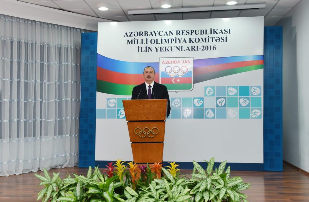 Ilham Aliyev attends event dedicated to sport results of 2016 (PHOTO)