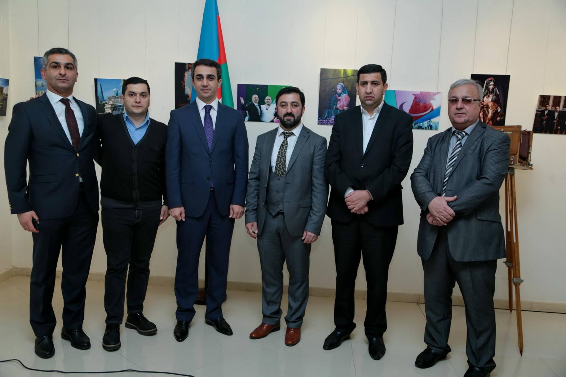 В Баку открылась фотовыставка Рустама Исмайлова "Любимый край - Азербайджан! " (ФОТО)
