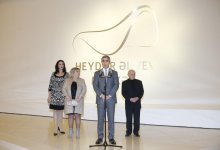 Вице-президент Фонда Гейдара Алиева Лейла Алиева ознакомилась с выставкой "Кукла в искусстве" (ФОТО)