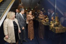 Вице-президент Фонда Гейдара Алиева Лейла Алиева ознакомилась с выставкой "Кукла в искусстве" (ФОТО)