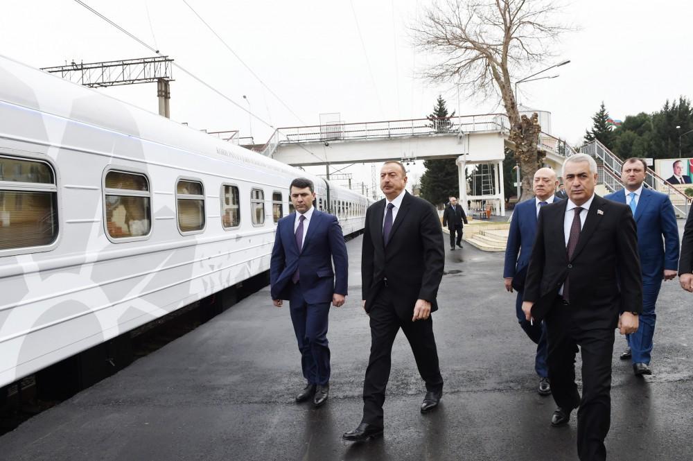 Ilham Aliyev attends opening of "ASAN Kommunal" Center in Baku  (PHOTO)
