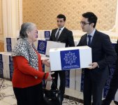 Heydar Aliyev Foundation distributes gifts to low-income families (PHOTO)