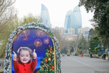 Праздничная атмосфера в Баку (ФОТО)