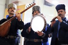 Iran's nomadic tribes dance to unity (PHOTO)