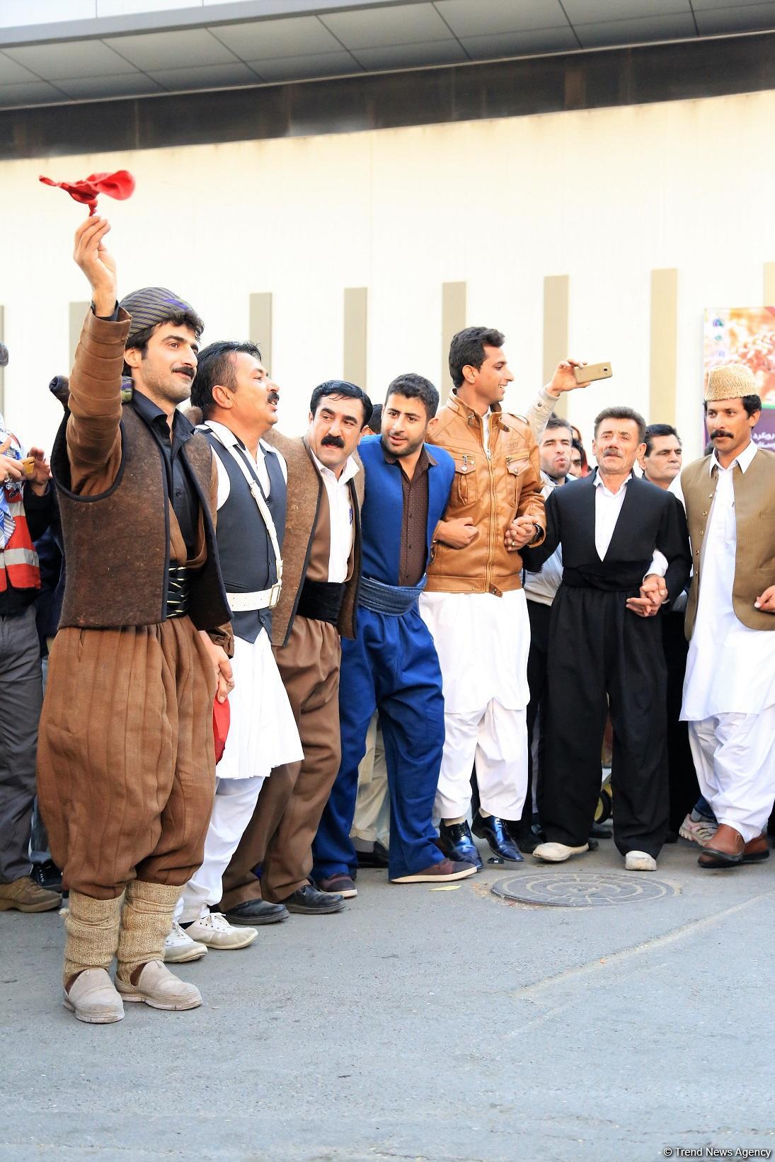 Iran's nomadic tribes dance to unity (PHOTO)