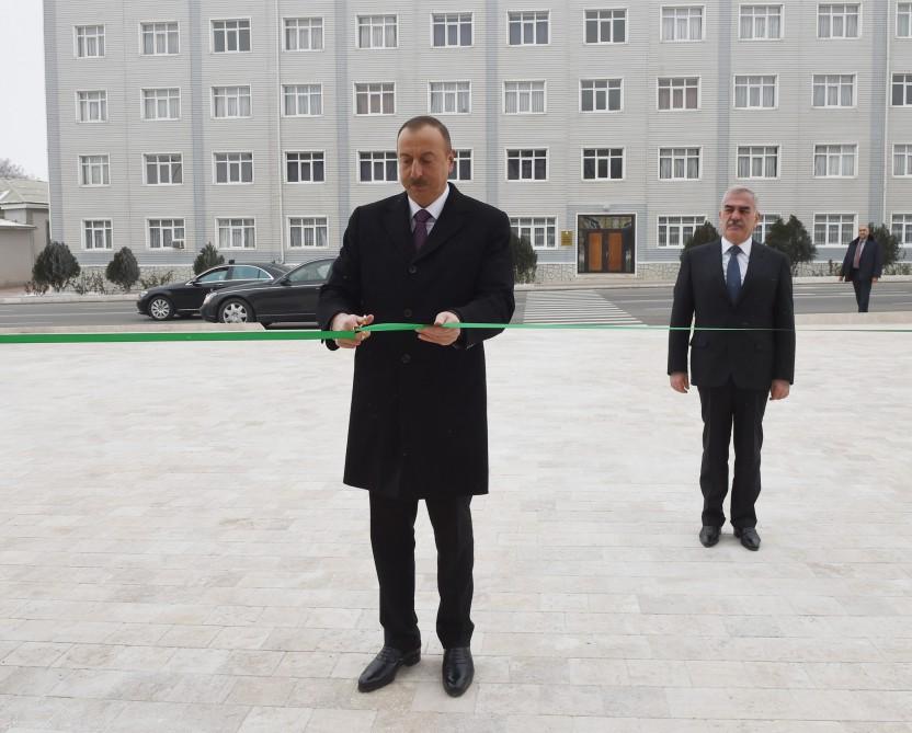 Ilham Aliyev opens renovated Russian school in Nakhchivan (PHOTO)