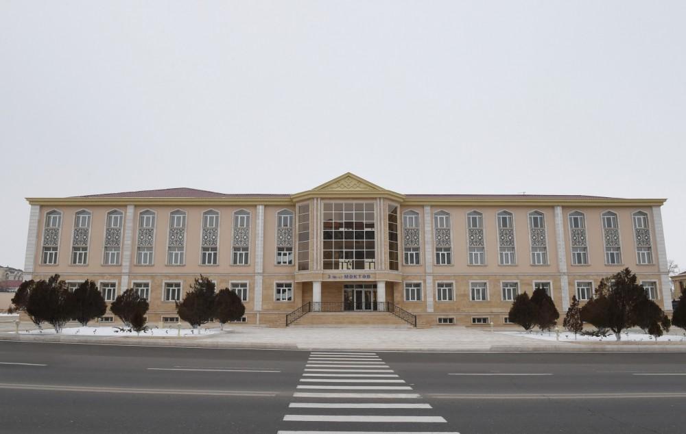 Ilham Aliyev opens renovated Russian school in Nakhchivan (PHOTO)