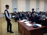 500 школьников приняли участие в Олимпиаде в Баку (ФОТО)