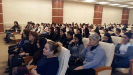 В учреждениях культуры Баку проходят показы фильмов на патриотическую тему (ФОТО)
