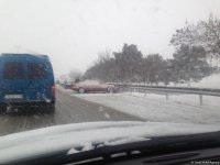 Chain-reaction collision on Baku-Sumgait road  (PHOTO)