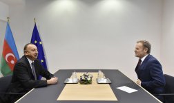 Президент Азербайджана встретился с председателем Совета ЕС (ФОТО)