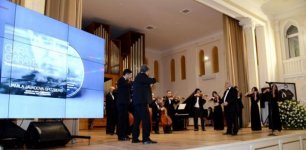 В Баку презентован диск произведений Гара Гараева (ФОТО)