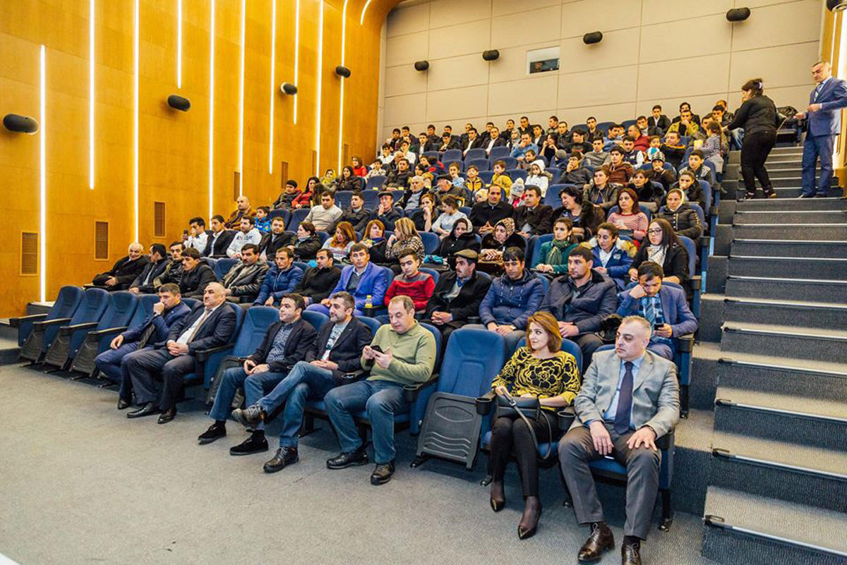 В Park Cinema Масаллы прошла встреча с актерами фильма "Аганатиг" (ФОТО)