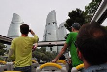На телеканале Узбекистана продемонстрирован цикл передач об Азербайджане (ФОТО)