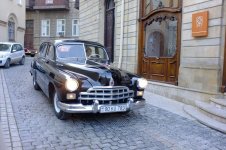 Шейна Гуффогга встретили в Баку парадом ретро-автомобилей (ФОТО)