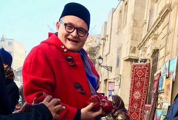 В Баку приехал ведущий программы "Модный приговор" Александр Васильев (ФОТО)