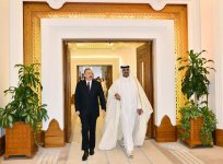 Azerbaijani president, Qatari emir have one-on-one meeting (PHOTO)