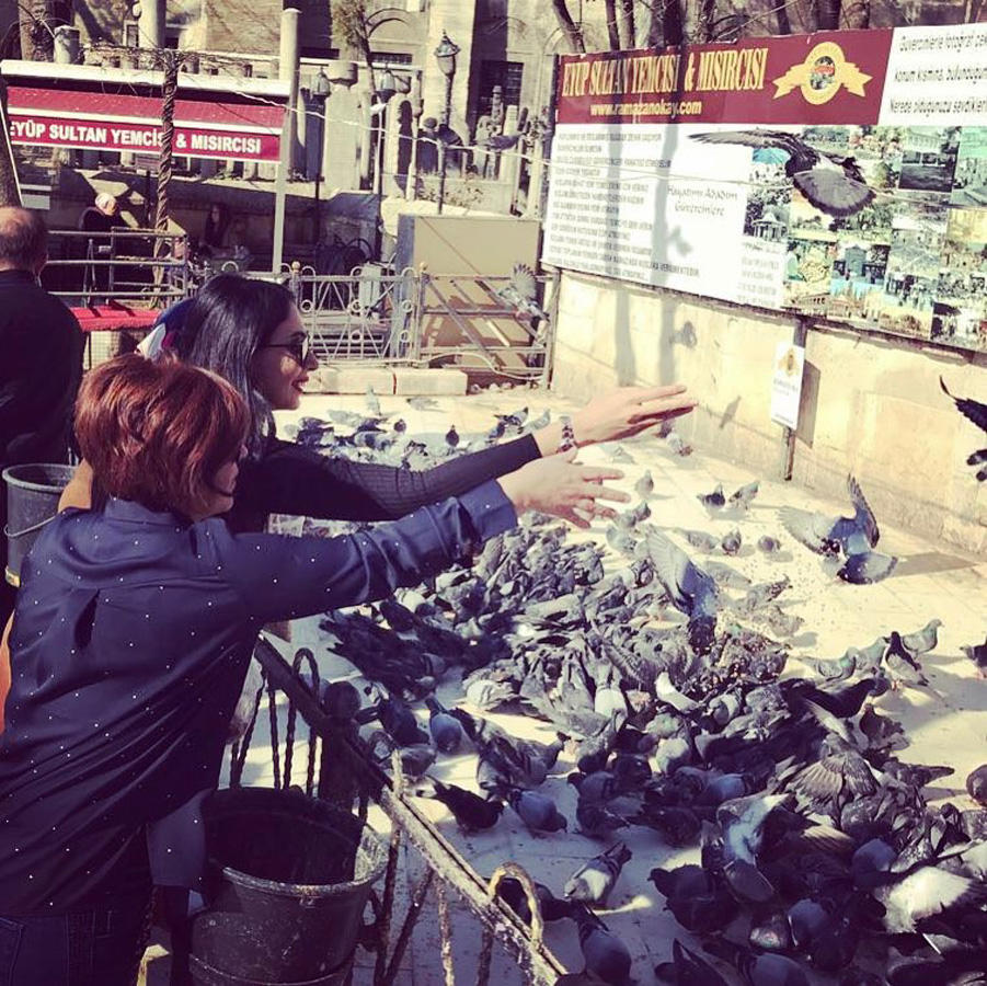Кенуль Нагиева в главной роли сериала с участием Анджелины Джоли и Кришитану Роналдо (ВИДЕО, ФОТО)