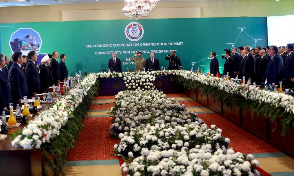 Ilham Aliyev participates in 13th ECO summit in Islamabad (PHOTO)