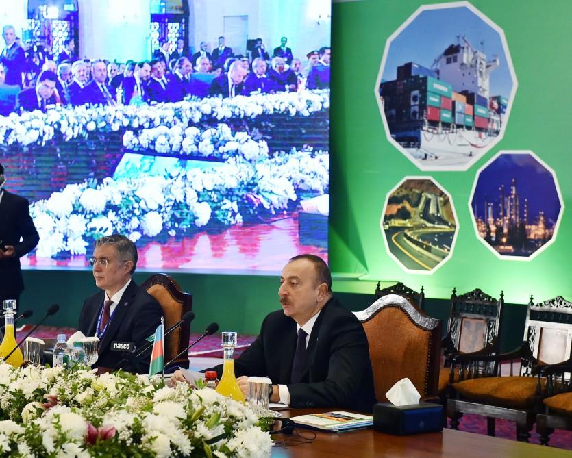Ilham Aliyev participates in 13th ECO summit in Islamabad (PHOTO)