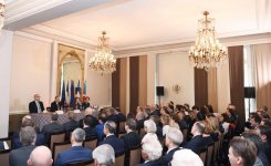 Президент Азербайджана Ильхам Алиев встретился с членами бизнес-совета Движения предприятий Франции (ФОТО)